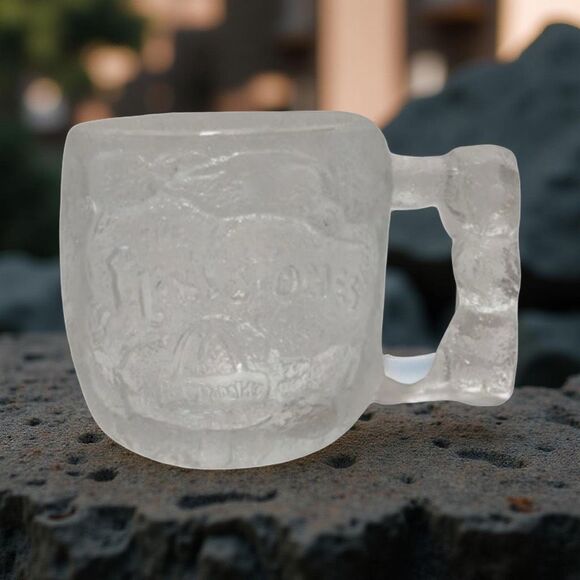 Set of 2 1983 McDonalds Flintstone Rocky Road Mugs - Picture 4 of 4